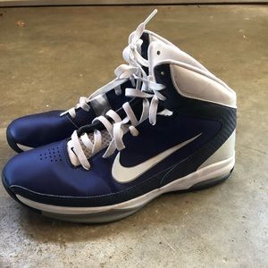 Women’s 11 Basketball Shoes